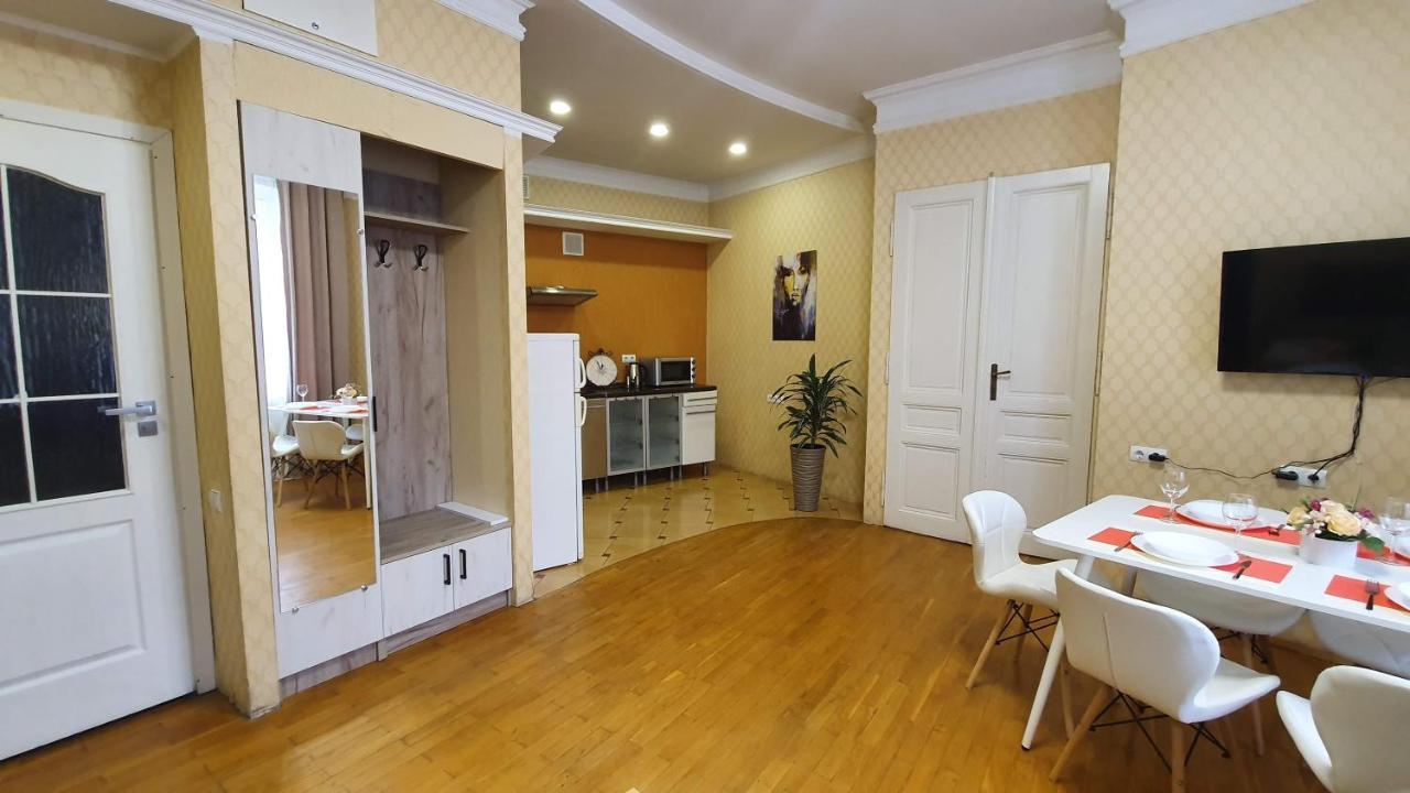 Demar Apart Herzena Liov Exterior foto