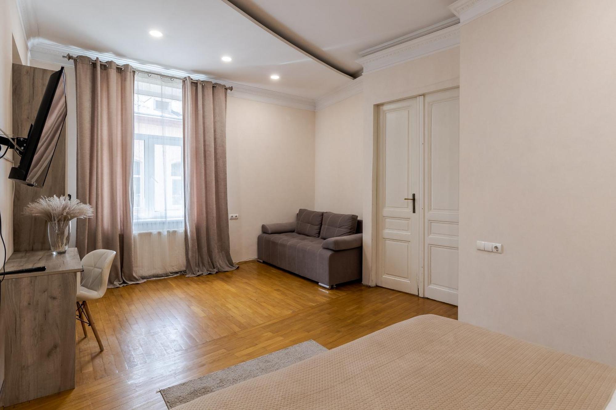 Demar Apart Herzena Liov Exterior foto